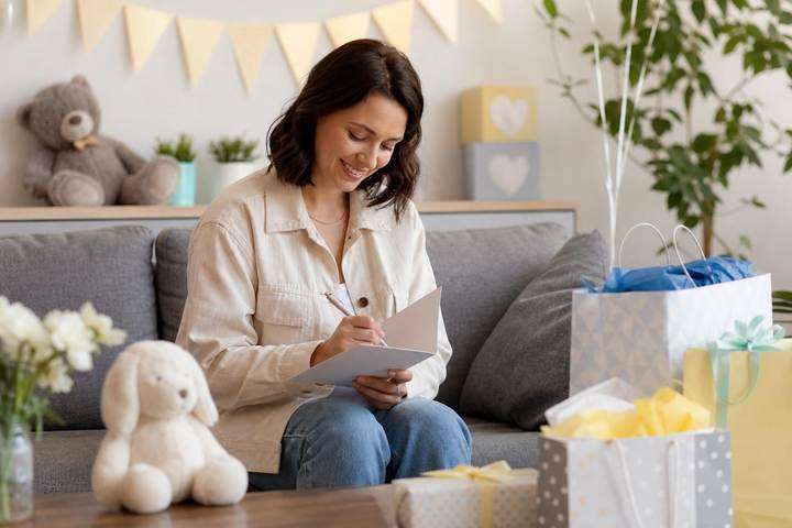 What to Write in a Baby Shower Card: 50 Sweet Messages